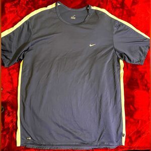 Vintage Nike Dri-Fit Navy Blue T-Shirt Size X-Large
